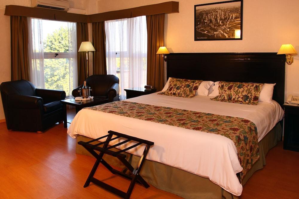 Ramada By Wyndham Buenos Aires Otel Vicente López Dış mekan fotoğraf