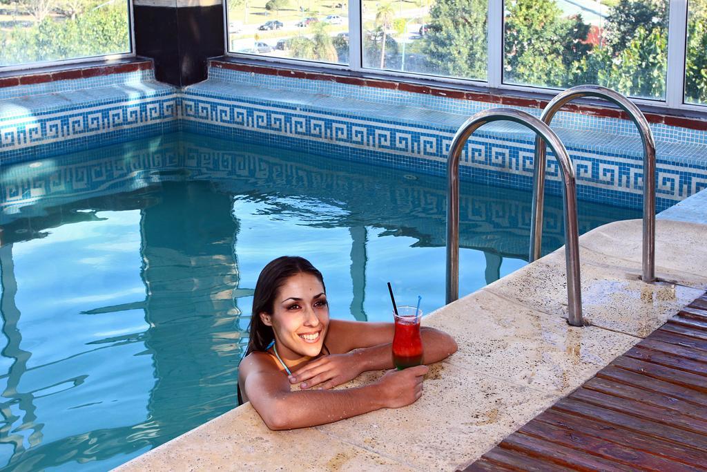 Ramada By Wyndham Buenos Aires Otel Vicente López Dış mekan fotoğraf