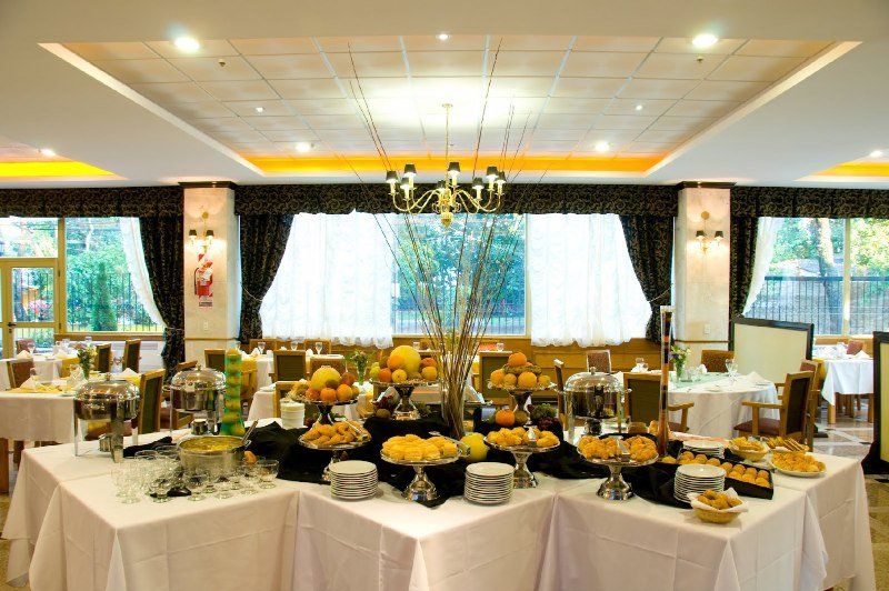 Ramada By Wyndham Buenos Aires Otel Vicente López Dış mekan fotoğraf