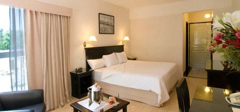 Ramada By Wyndham Buenos Aires Otel Vicente López Dış mekan fotoğraf