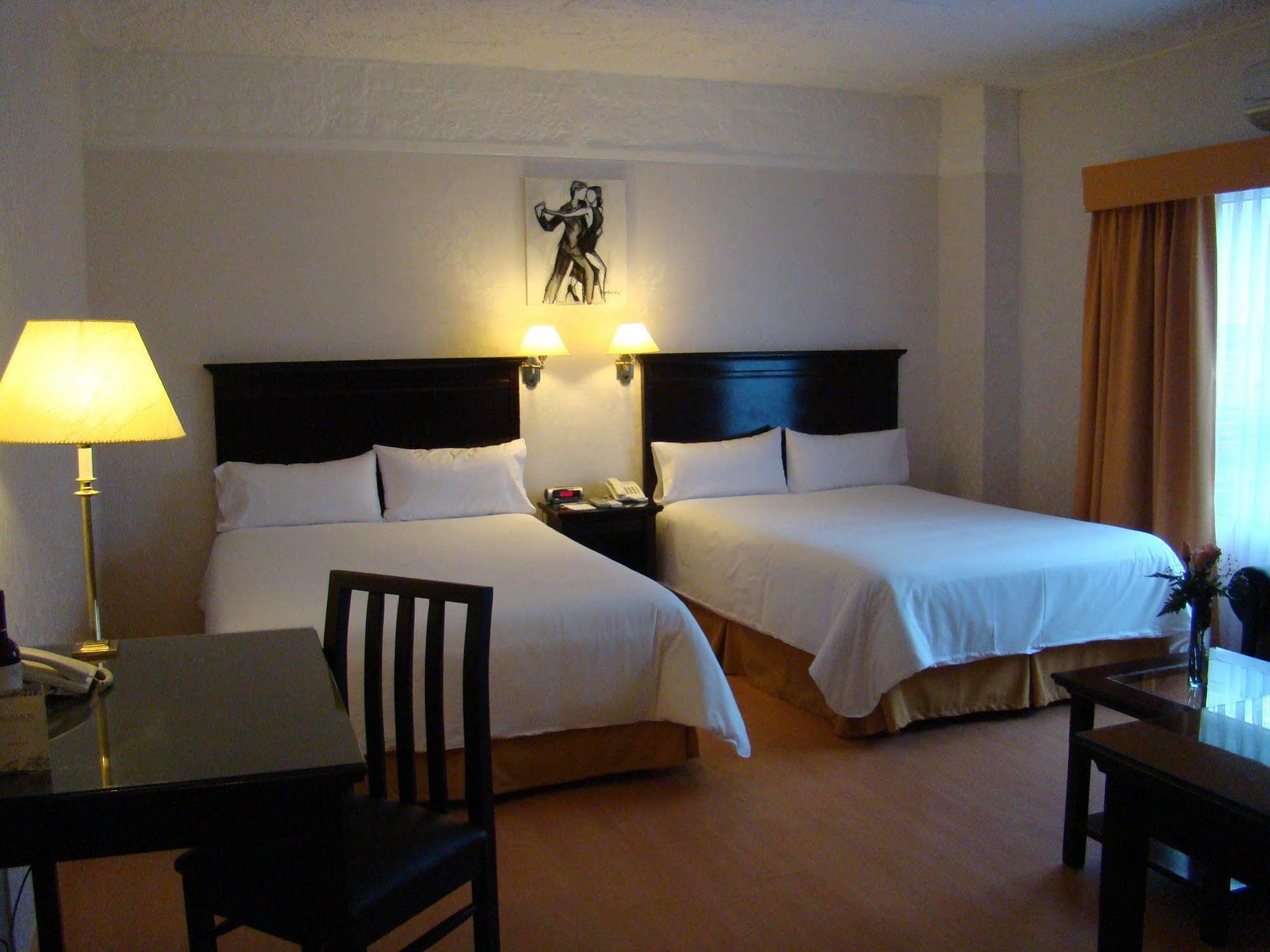 Ramada By Wyndham Buenos Aires Otel Vicente López Dış mekan fotoğraf