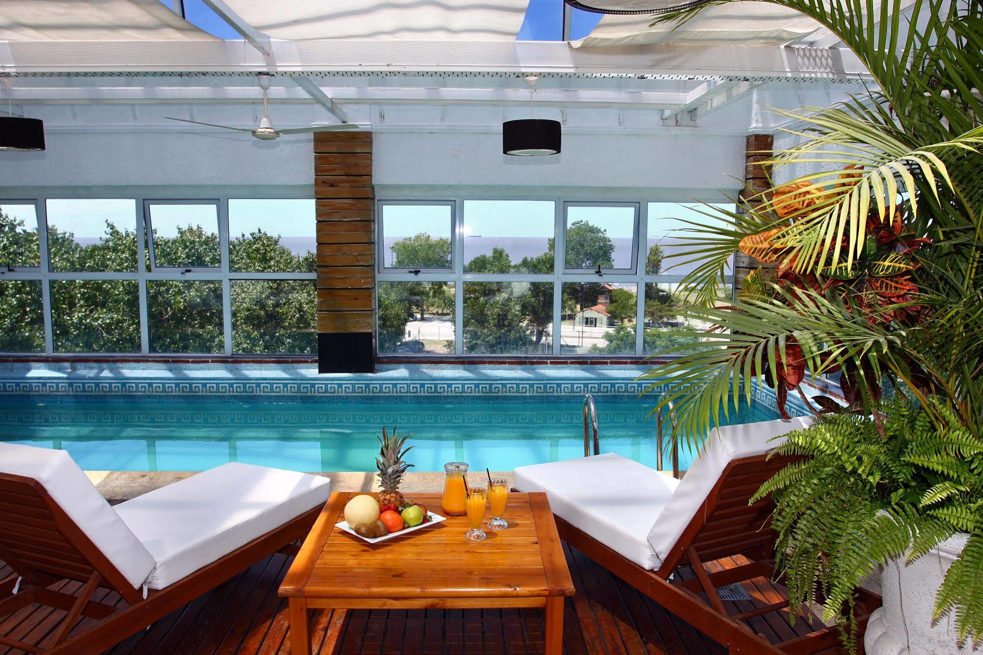 Ramada By Wyndham Buenos Aires Otel Vicente López Dış mekan fotoğraf